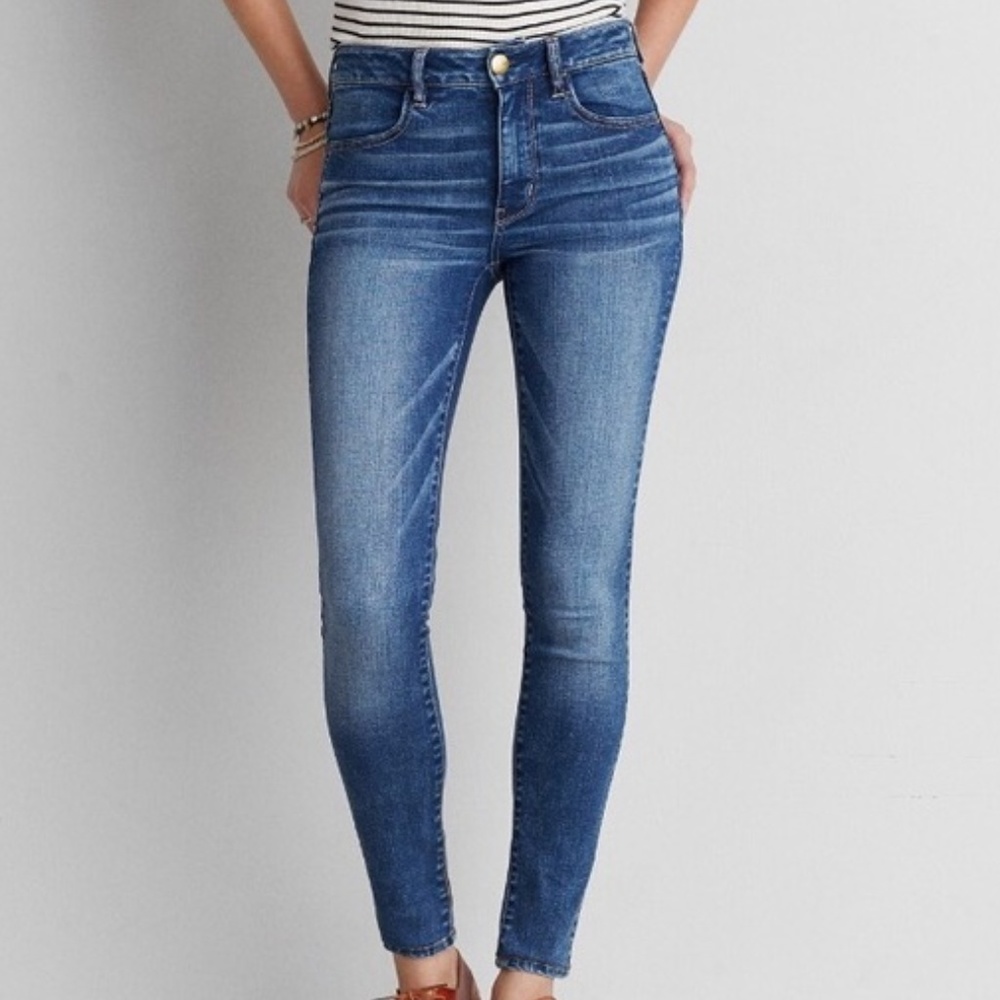 AE X Denim Hi-Rise Jegging Size 2, Faded Blue Wash